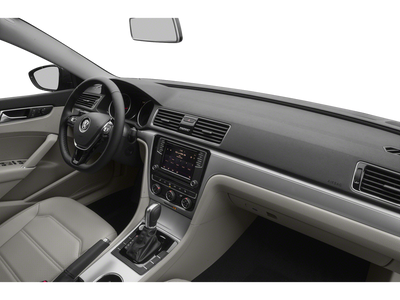 2019 Volkswagen Passat 2.0T SE R-Line