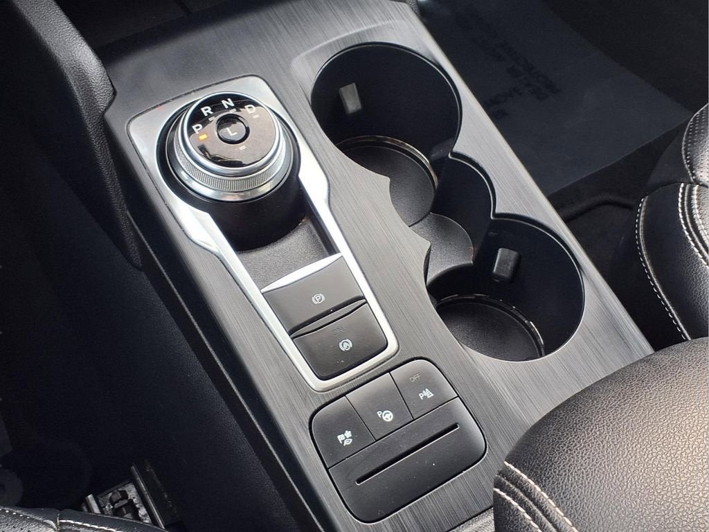 2021 Ford Escape Titanium Hybrid