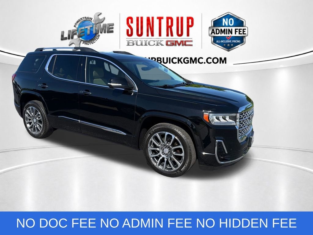 2023 GMC Acadia Denali