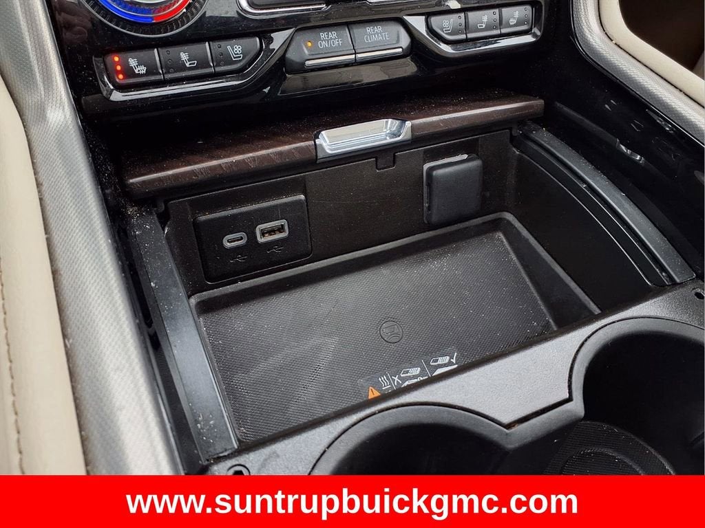 2024 GMC Yukon Denali