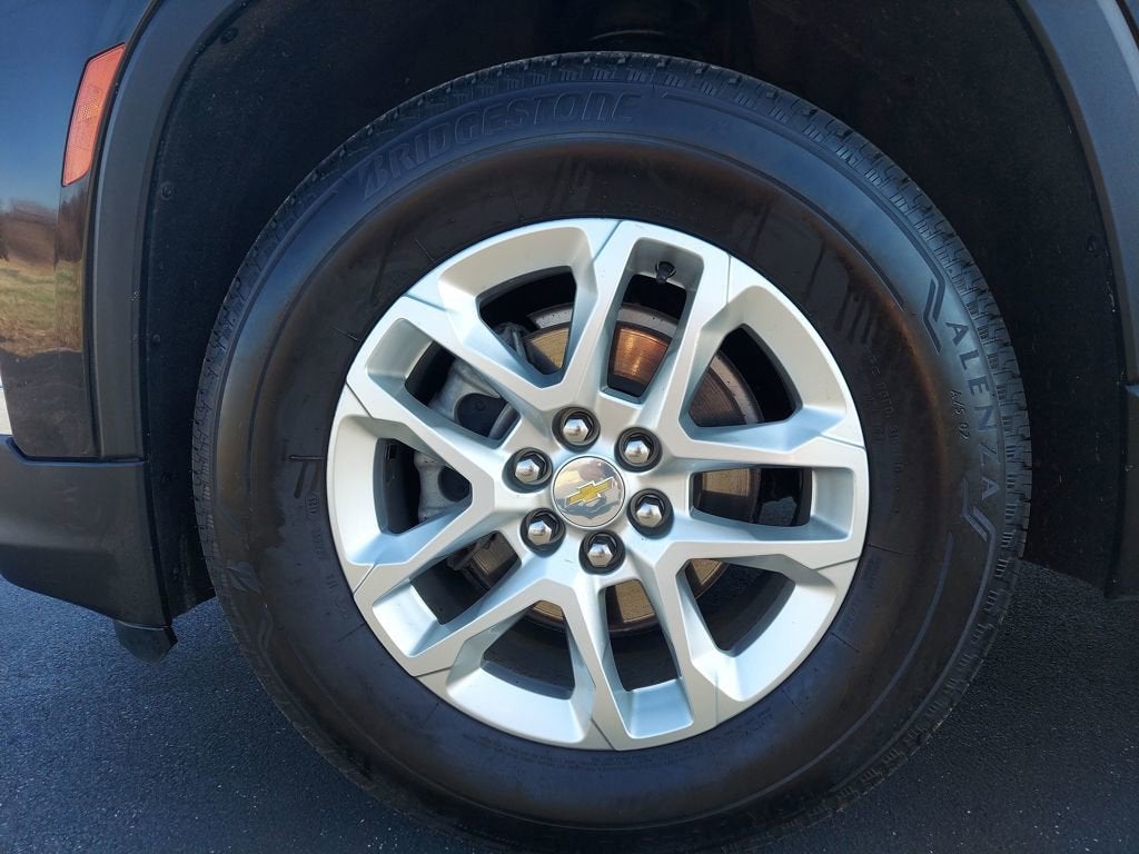 2022 Chevrolet Traverse LS