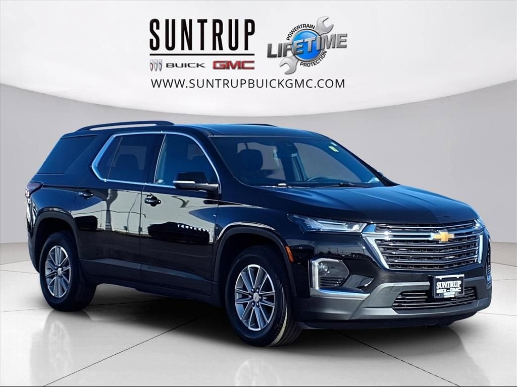 2023 Chevrolet Traverse LT Cloth