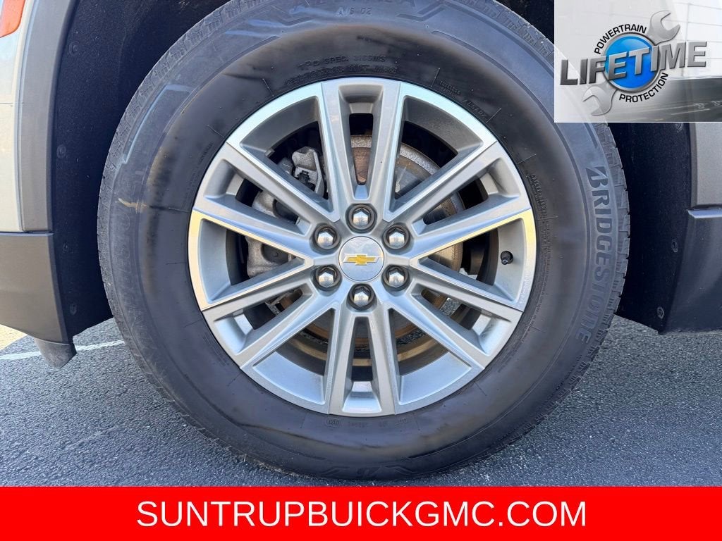 2023 Chevrolet Traverse LT Leather