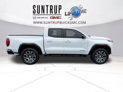 2024 GMC Canyon AT4