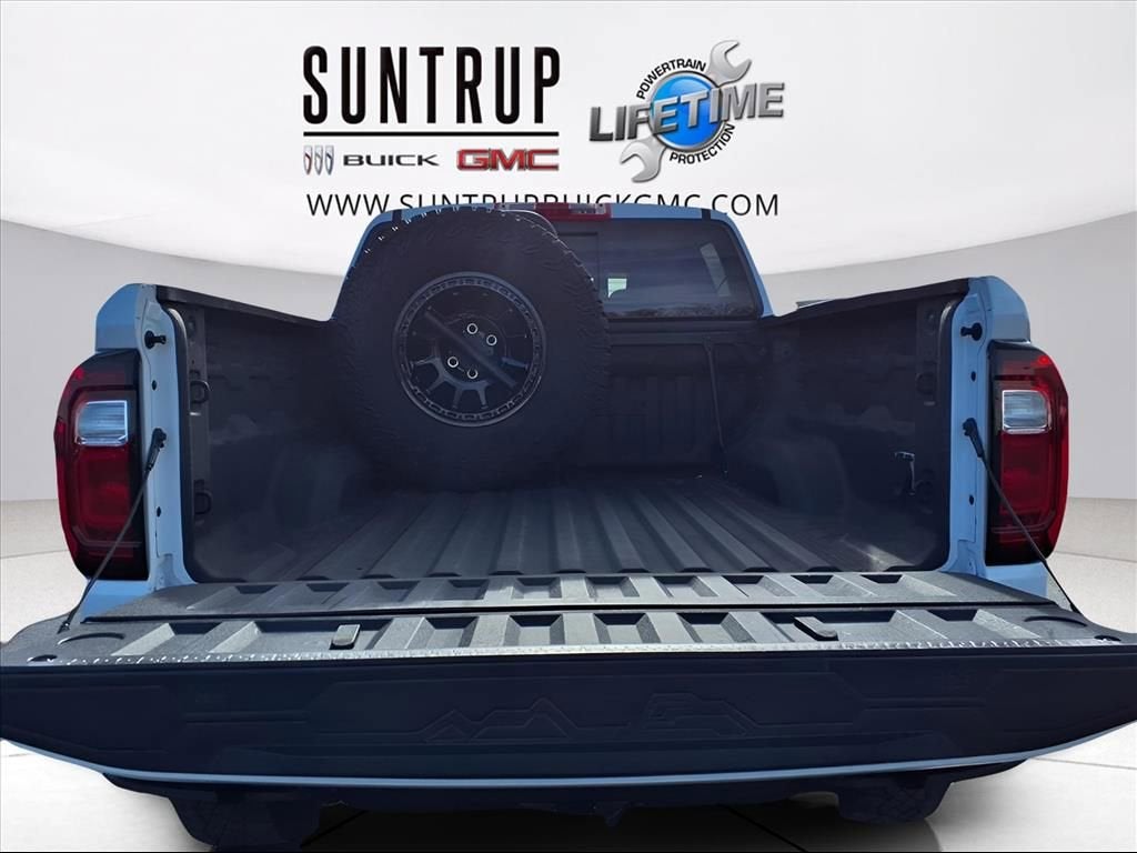 2024 GMC Canyon AT4X