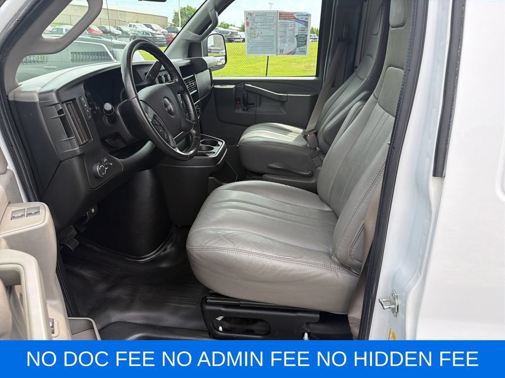 2020 GMC Savana Cargo 3500 NA