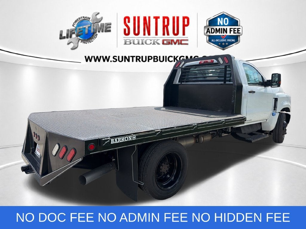 2024 Chevrolet Silverado 5500 HD Work Truck