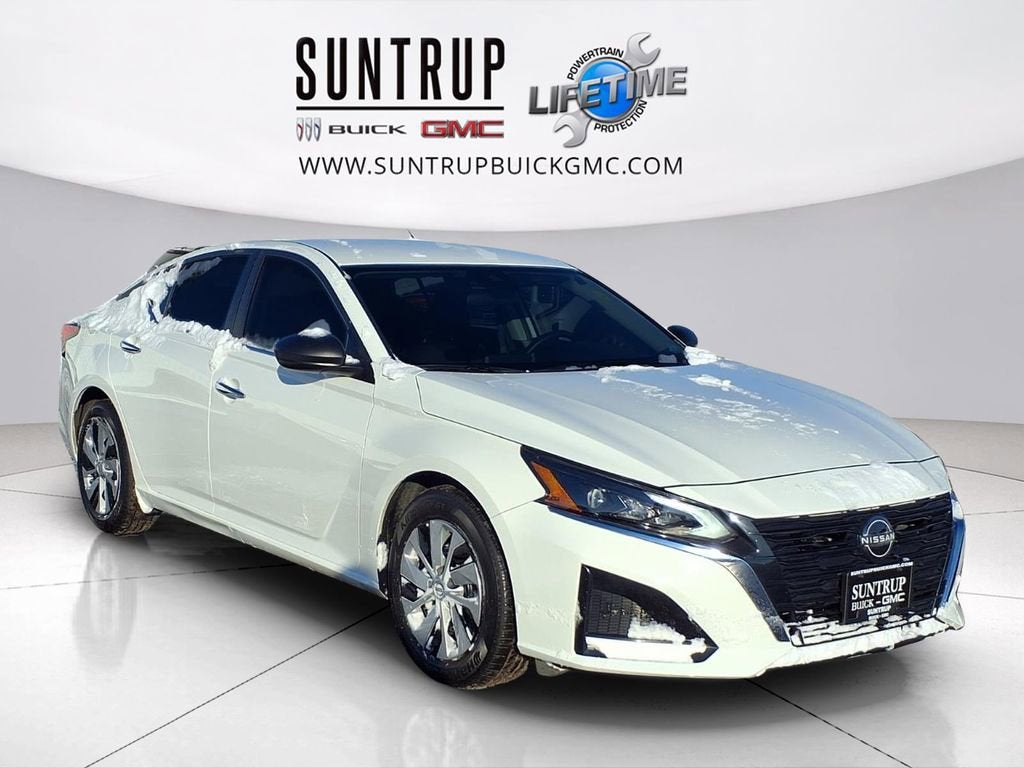 2024 Nissan Altima 2.5 S