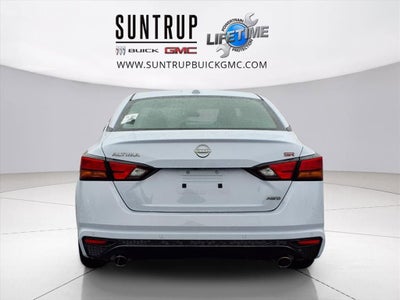 2025 Nissan Altima SR