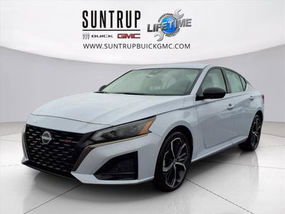 2025 Nissan Altima SR