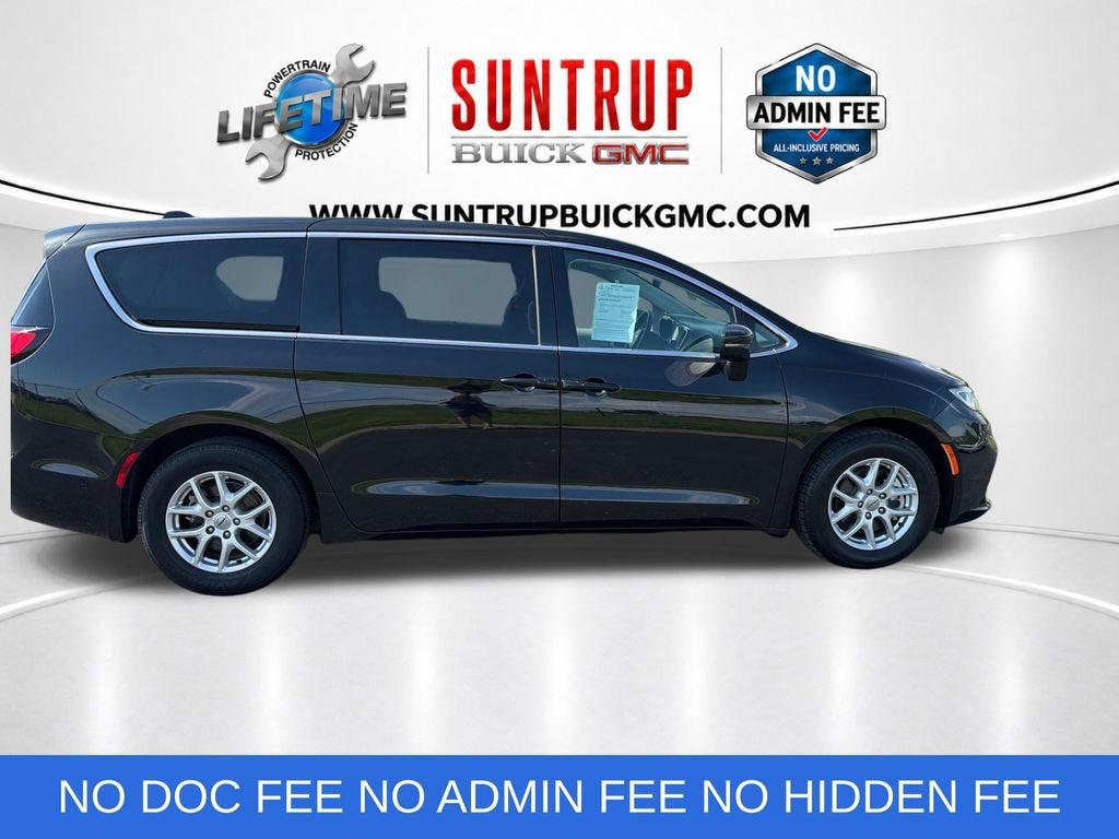 2023 Chrysler Pacifica Touring L