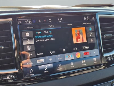 2025 Chrysler Pacifica Select