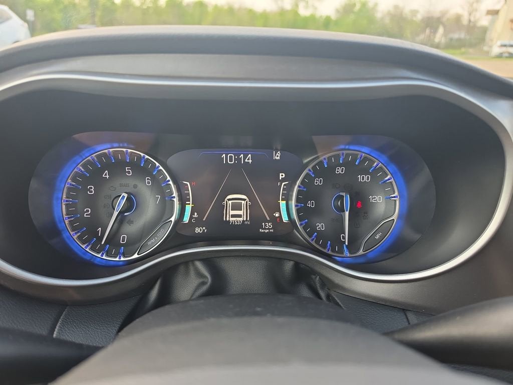 2024 Chrysler Pacifica Touring L