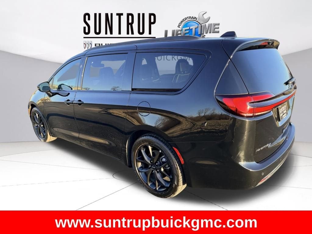 2025 Chrysler Pacifica Limited