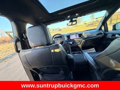 2025 Chrysler Pacifica Limited