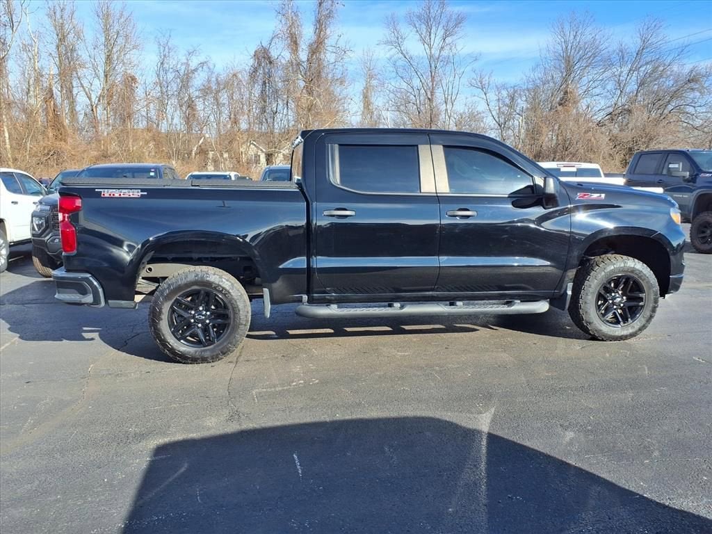 2022 Chevrolet Silverado 1500 Custom Trail Boss