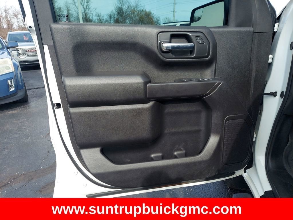 2024 Chevrolet Silverado 1500 Custom Trail Boss