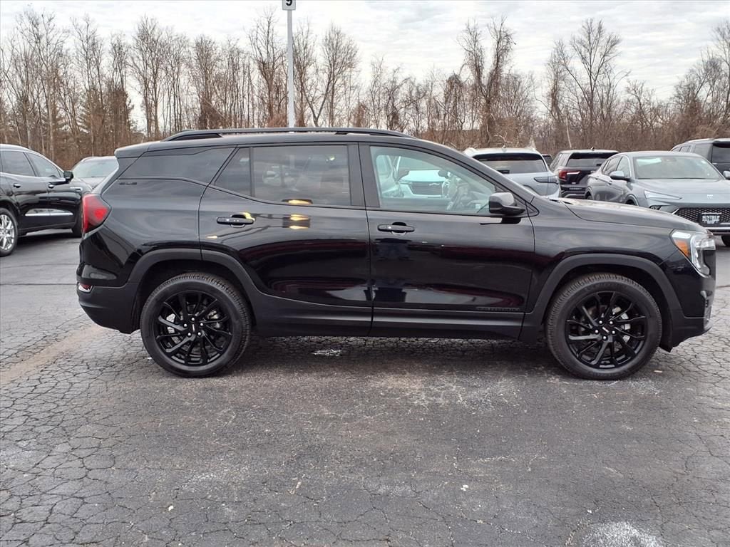2024 GMC Terrain SLE