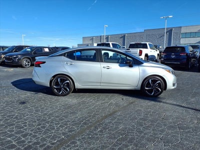 2024 Nissan Versa SR