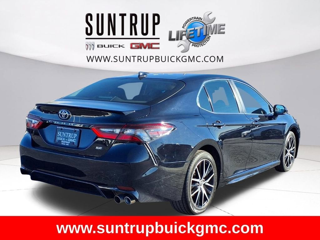 2023 Toyota Camry SE