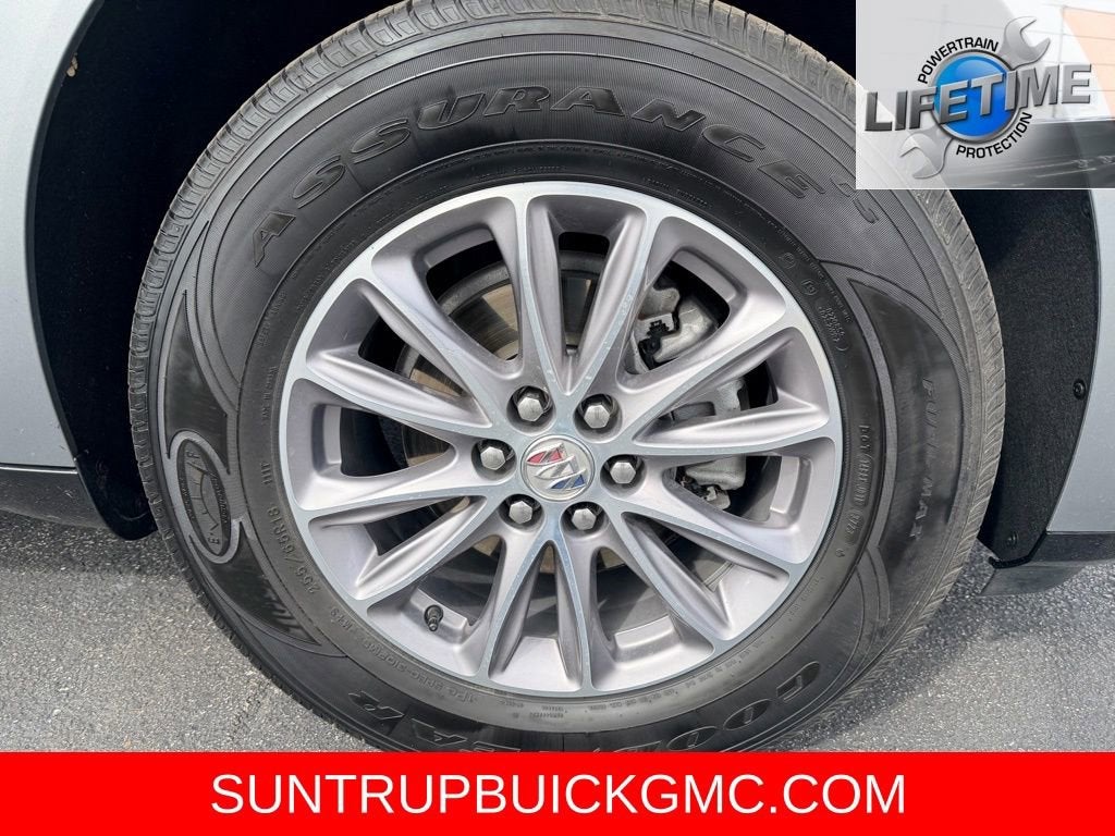 2024 Buick Enclave Essence