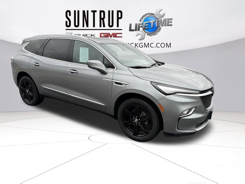 2024 Buick Enclave Essence