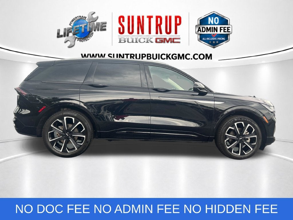 2025 Lincoln Nautilus Reserve
