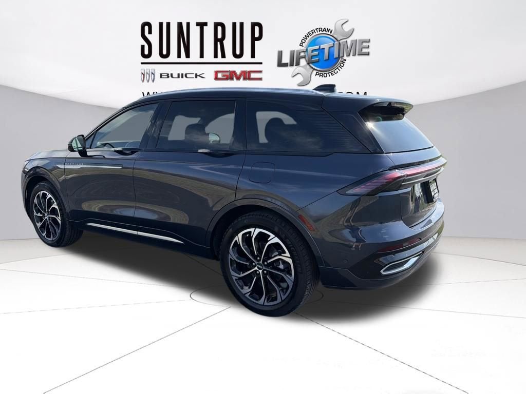 2024 Lincoln Nautilus Reserve