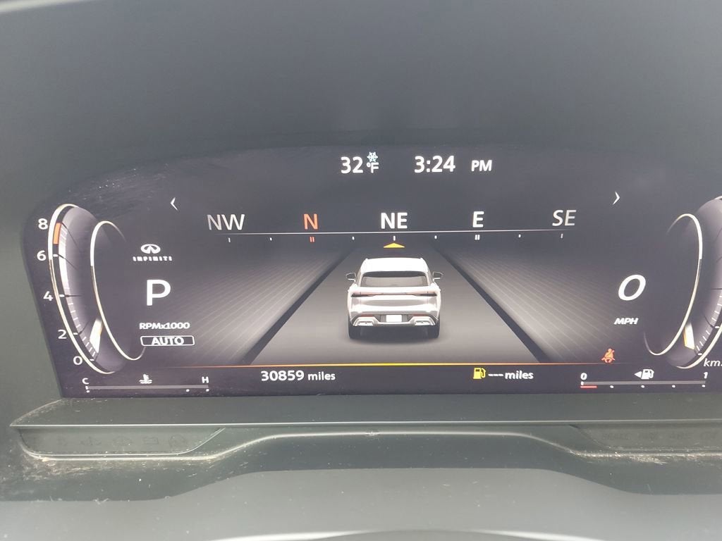 2023 INFINITI QX60 LUXE