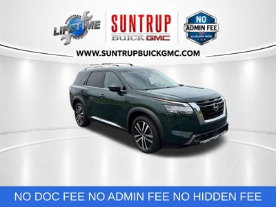 2023 Nissan Pathfinder Platinum