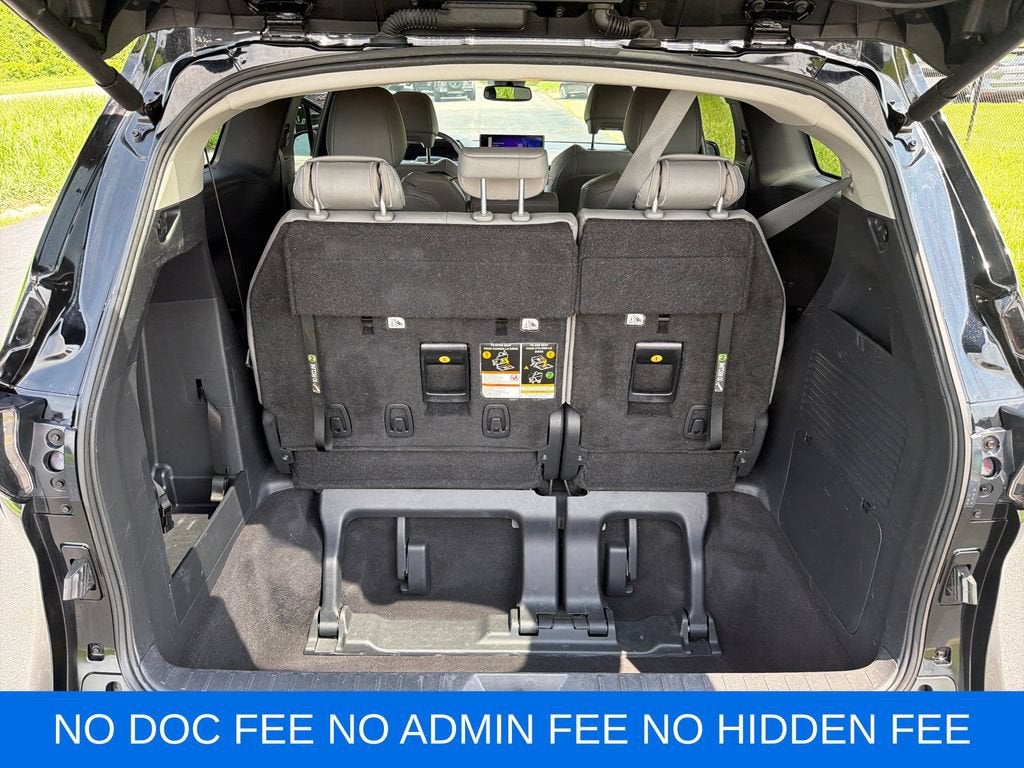 2025 Toyota Sienna XLE