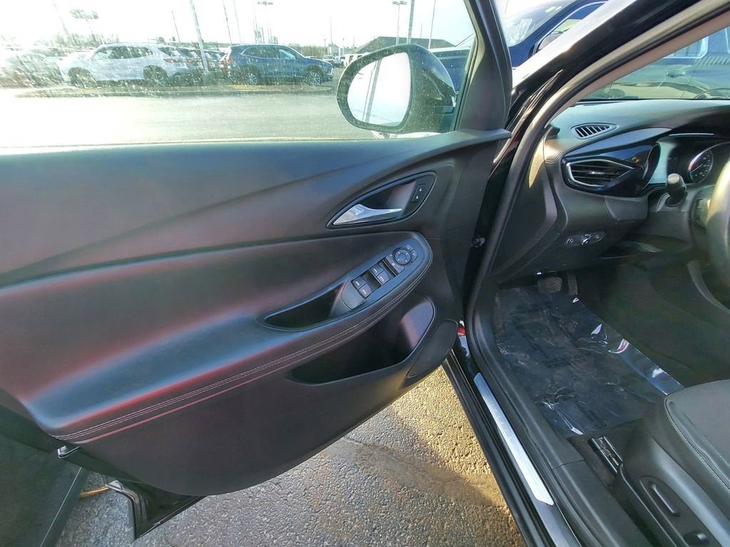 2021 Buick Encore GX Select