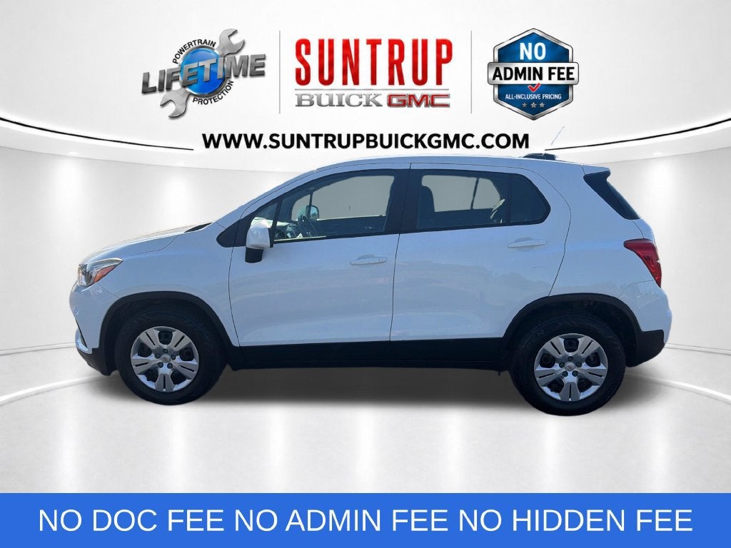 Used 2018 Chevrolet Trax LS with VIN KL7CJKSB5JB624884 for sale in St. Peters, MO