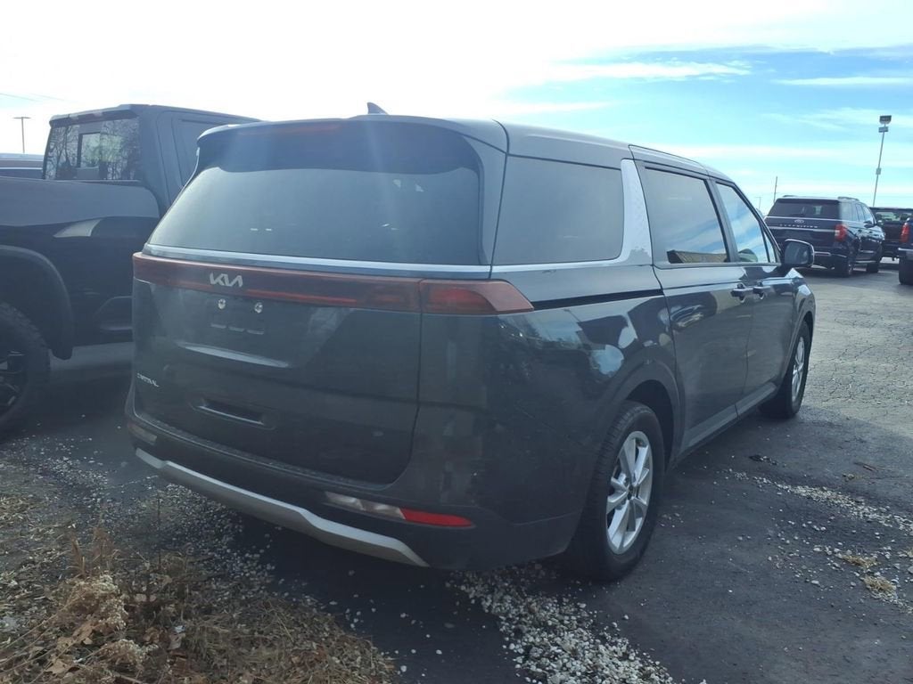 2024 Kia Carnival LX