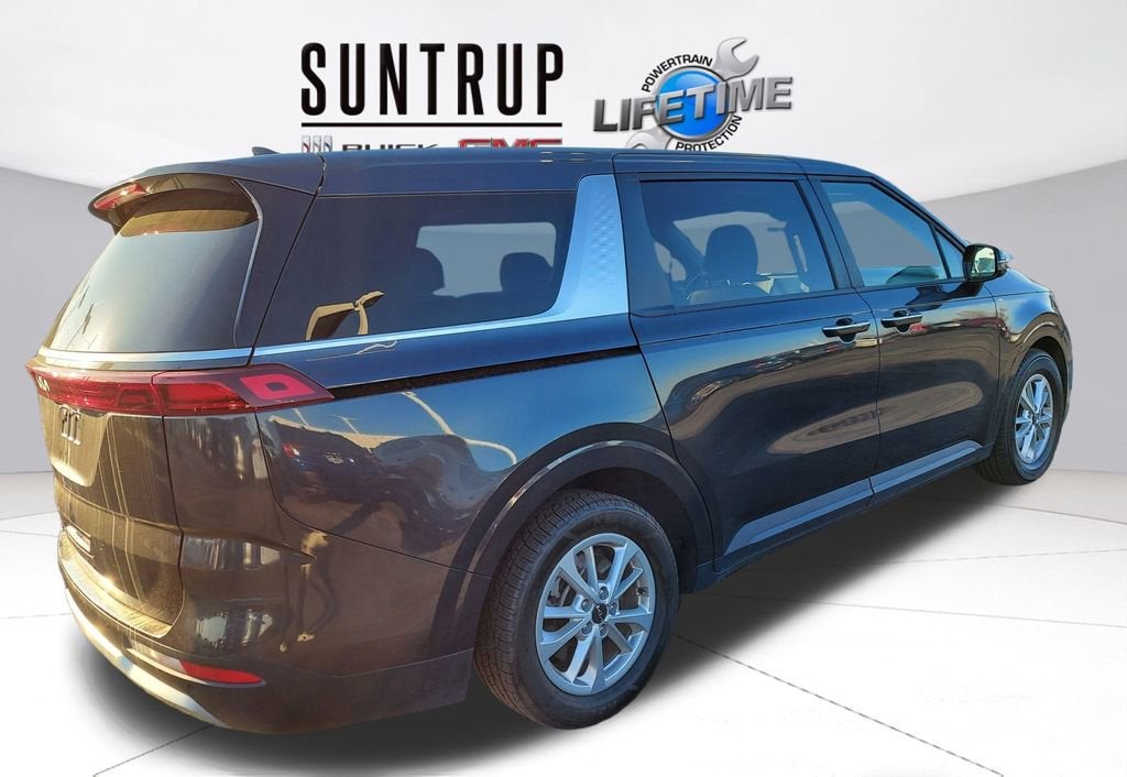 2024 Kia Carnival LX