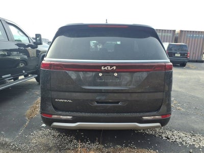 2024 Kia Carnival LX