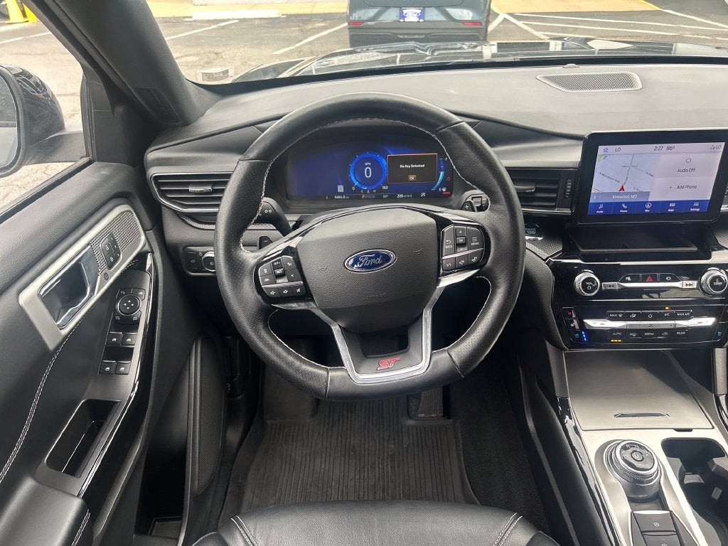 2022 Ford Explorer ST