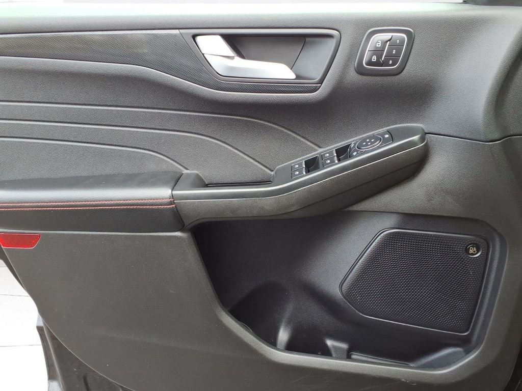 2024 Ford Escape ST-Line Elite