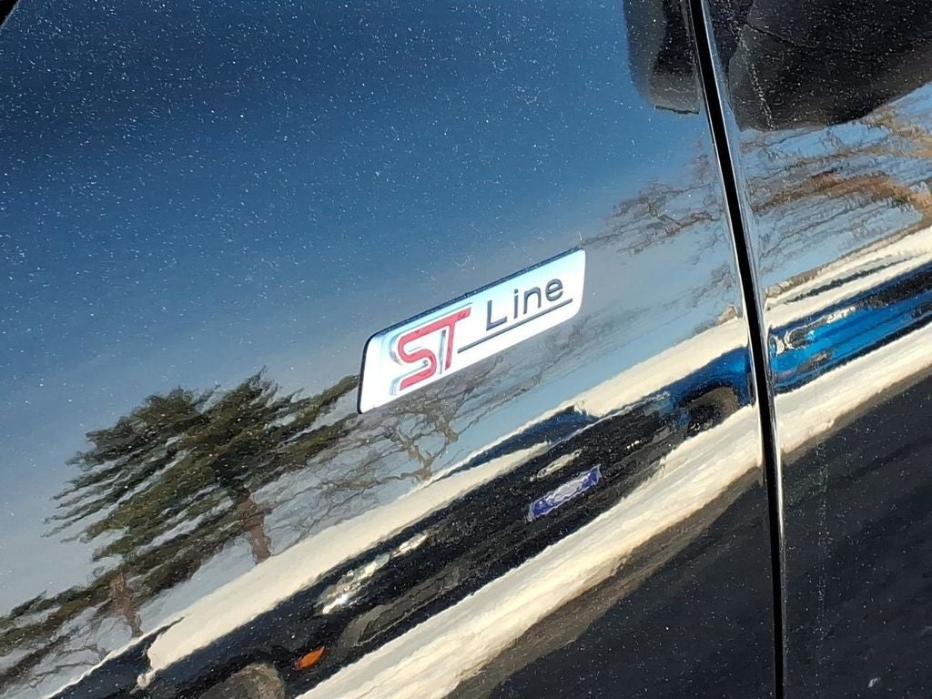 2023 Ford Escape ST-Line Elite