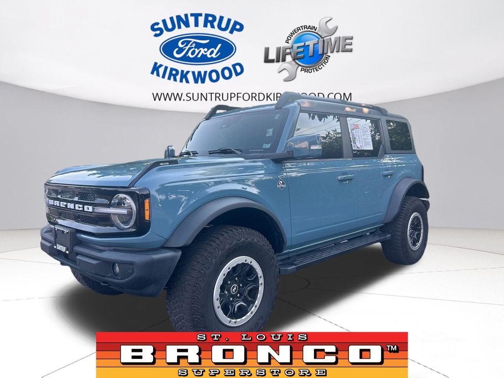 2023 Ford Bronco Outer Banks