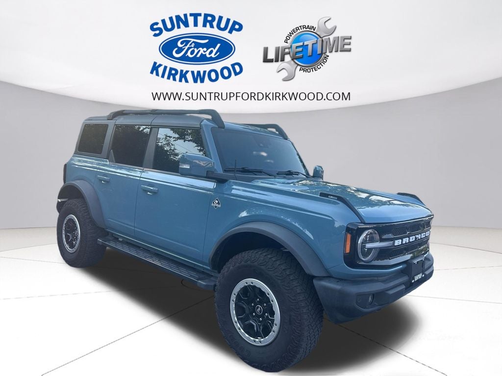 2023 Ford Bronco Outer Banks