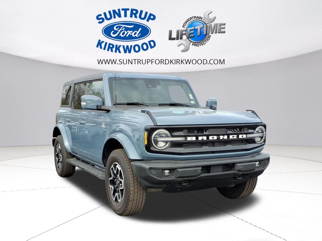 2024 Ford Bronco Outer Banks