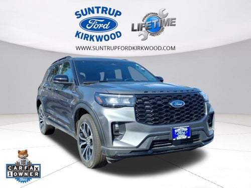 2025 Ford Explorer ST-Line