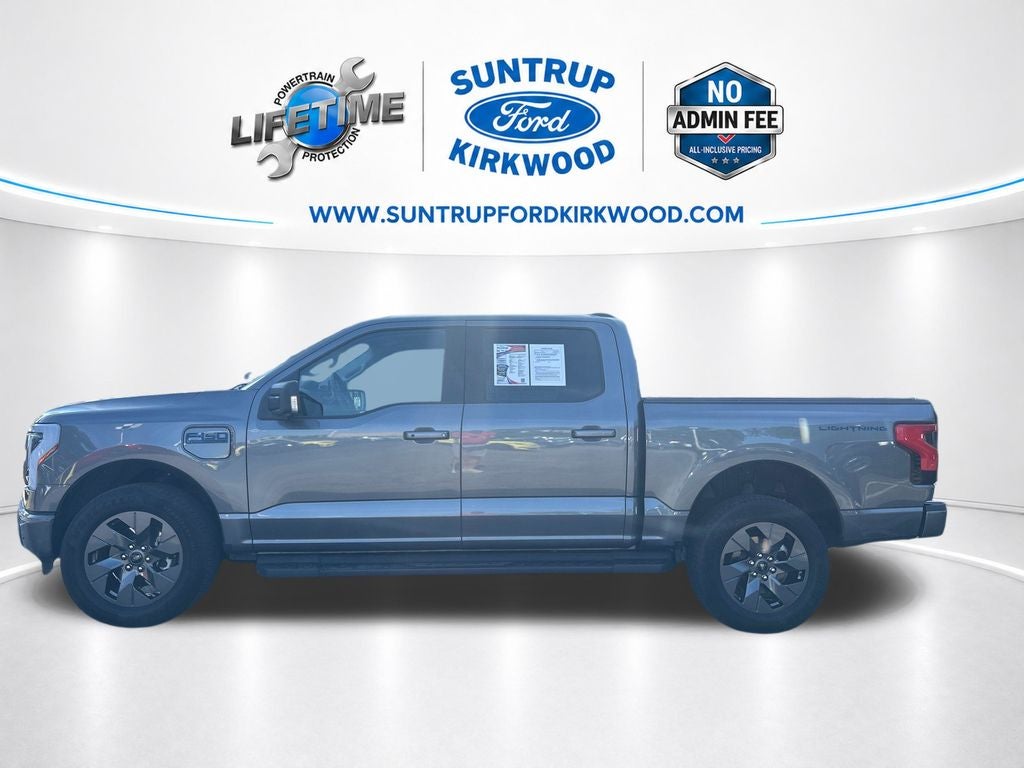 2025 Ford F-150 Lightning Flash