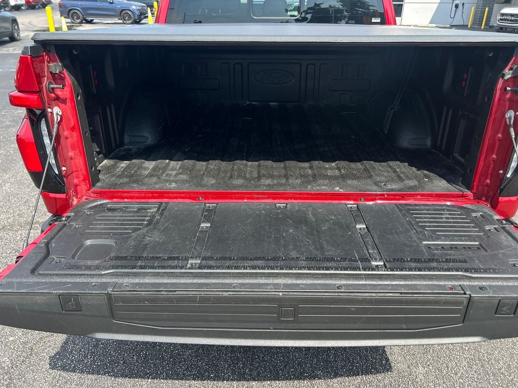2025 Ford F-150 Lightning Lariat
