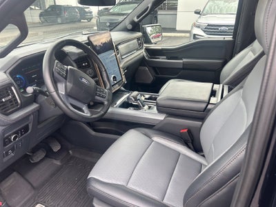 2025 Ford F-150 Lightning Lariat