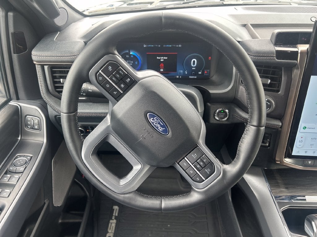 2025 Ford F-150 Lightning Lariat