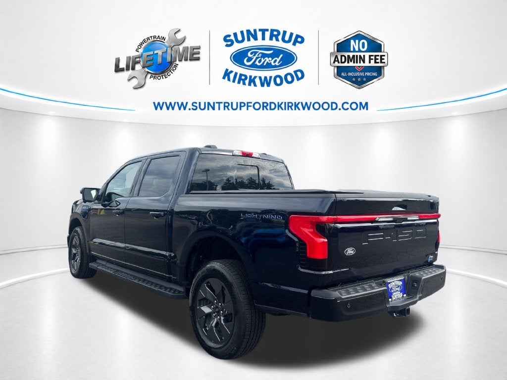 2025 Ford F-150 Lightning Lariat