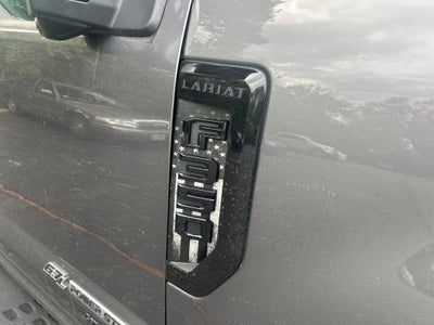 2022 Ford F-350SD Lariat