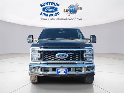 2025 Ford F-350SD Lariat DRW